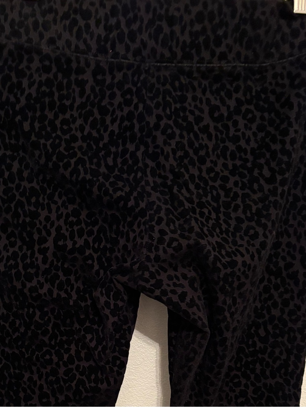 Old Navy Stevie high rise flocked leopard print Leggings M - Picture 7 of 11